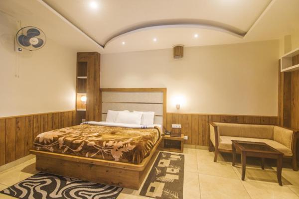 Wow Stayz2 Hotel The Lodge Dharamshala Dış mekan fotoğraf