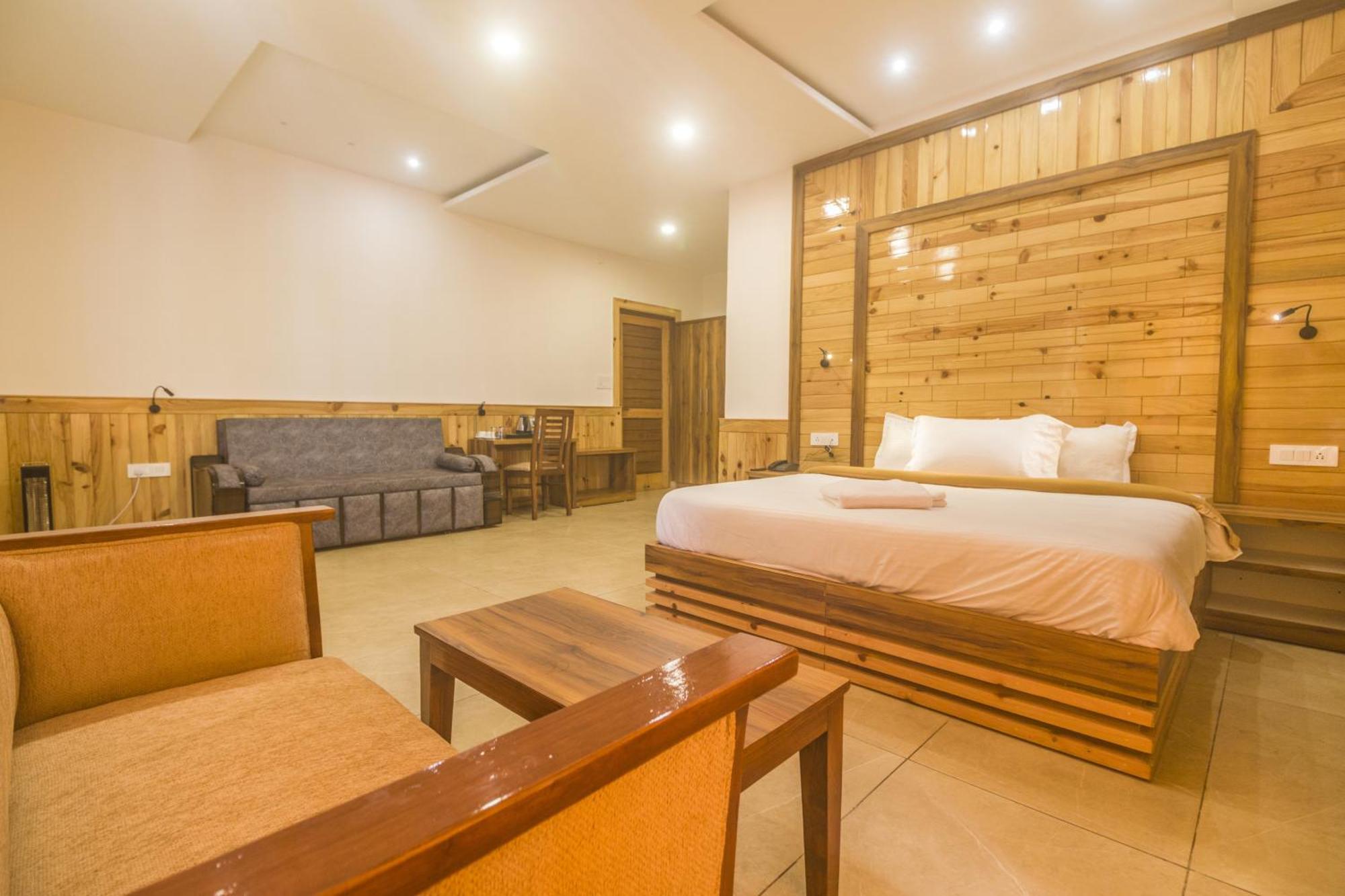 Wow Stayz2 Hotel The Lodge Dharamshala Dış mekan fotoğraf