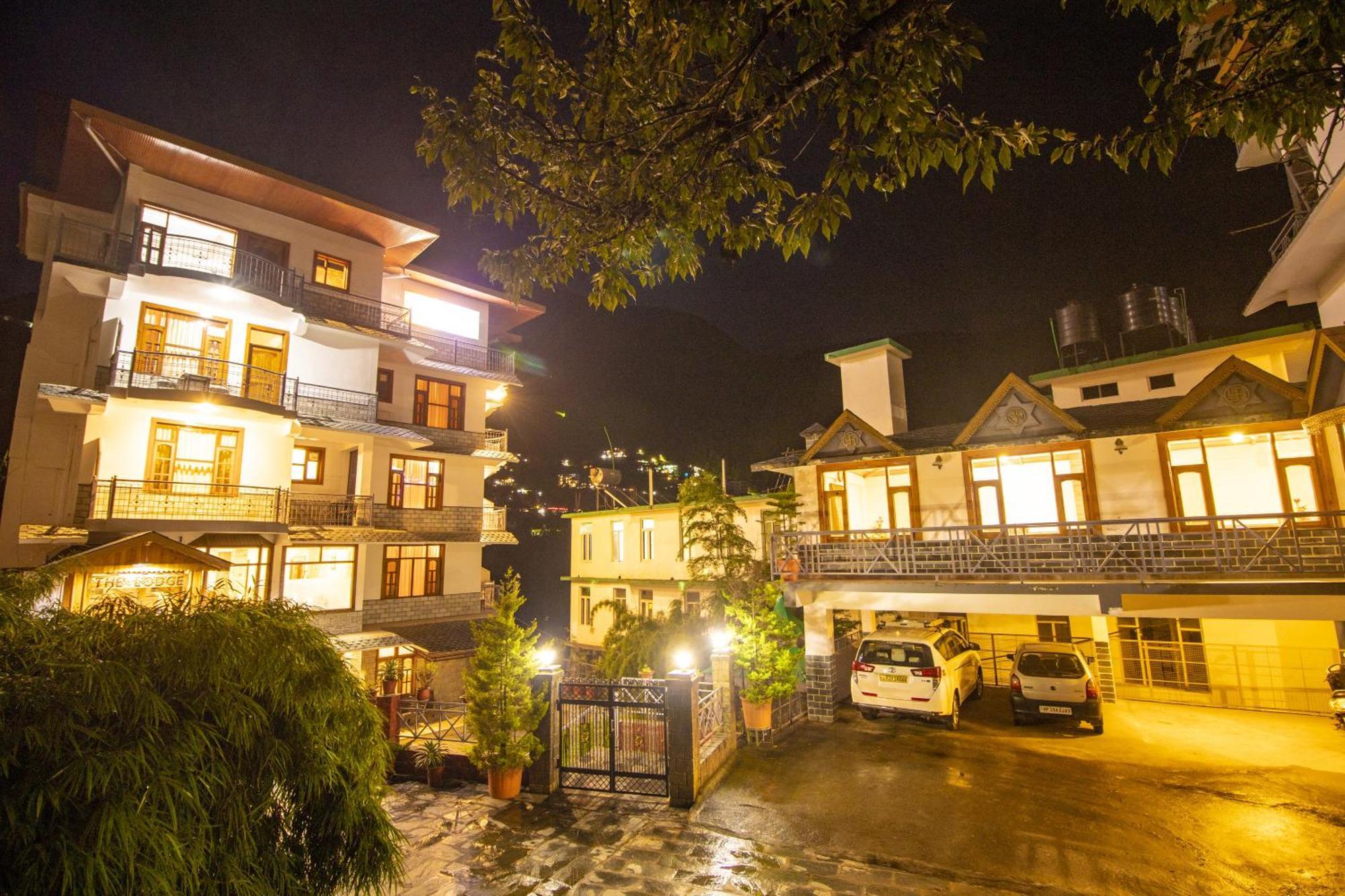 Wow Stayz2 Hotel The Lodge Dharamshala Dış mekan fotoğraf