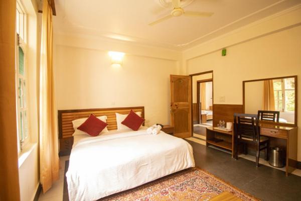 Wow Stayz2 Hotel The Lodge Dharamshala Dış mekan fotoğraf